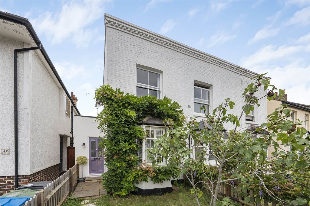 Property photo 1 of 13 Exterior