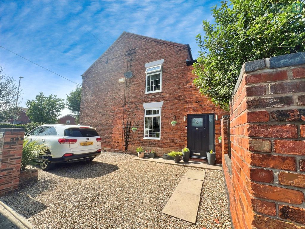 Property photo 1 of 19 Picture No. 74