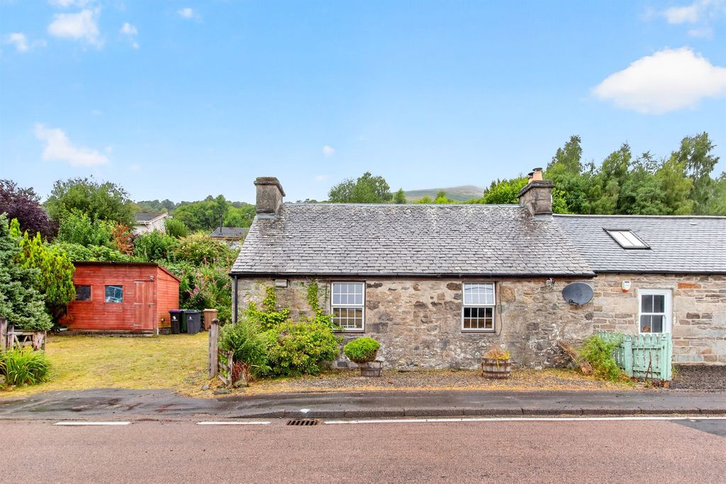 Property photo 1 of 20