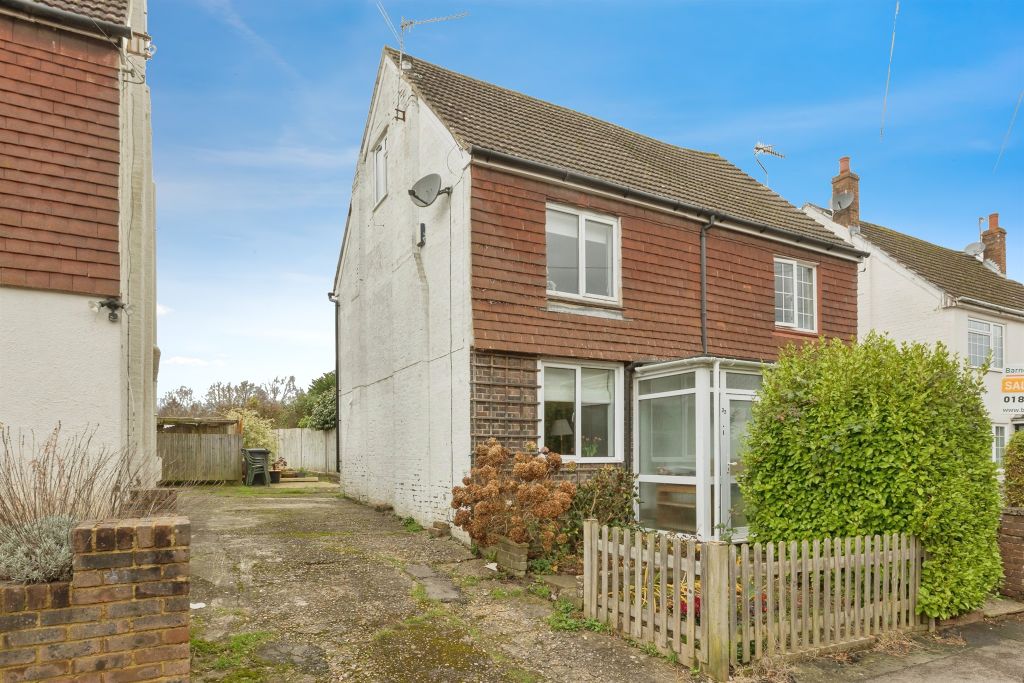 Property photo 1 of 16
