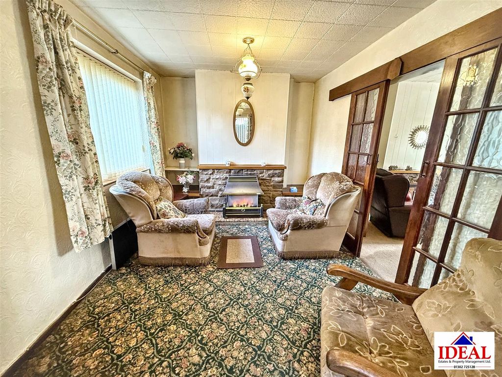 Property photo 2 of 16 Image00016.Jpg