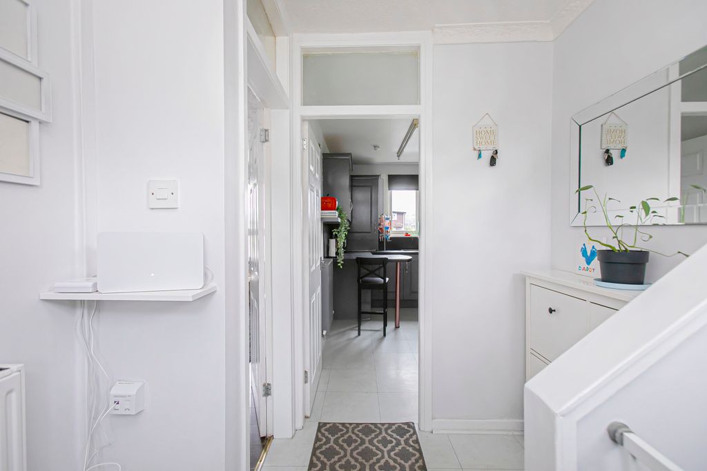 Additional image 13 of 2 bed maisonette for sale10 Coventry Place, Kinross KY13