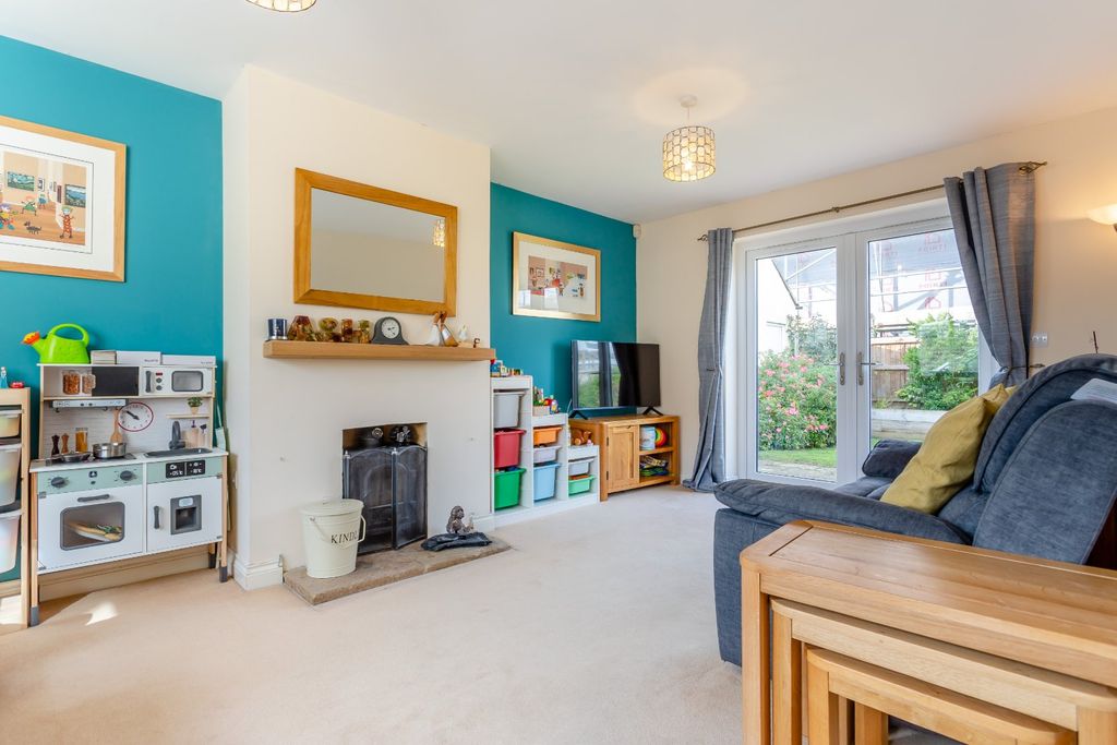 Property photo 2 of 17 Picture No. 20