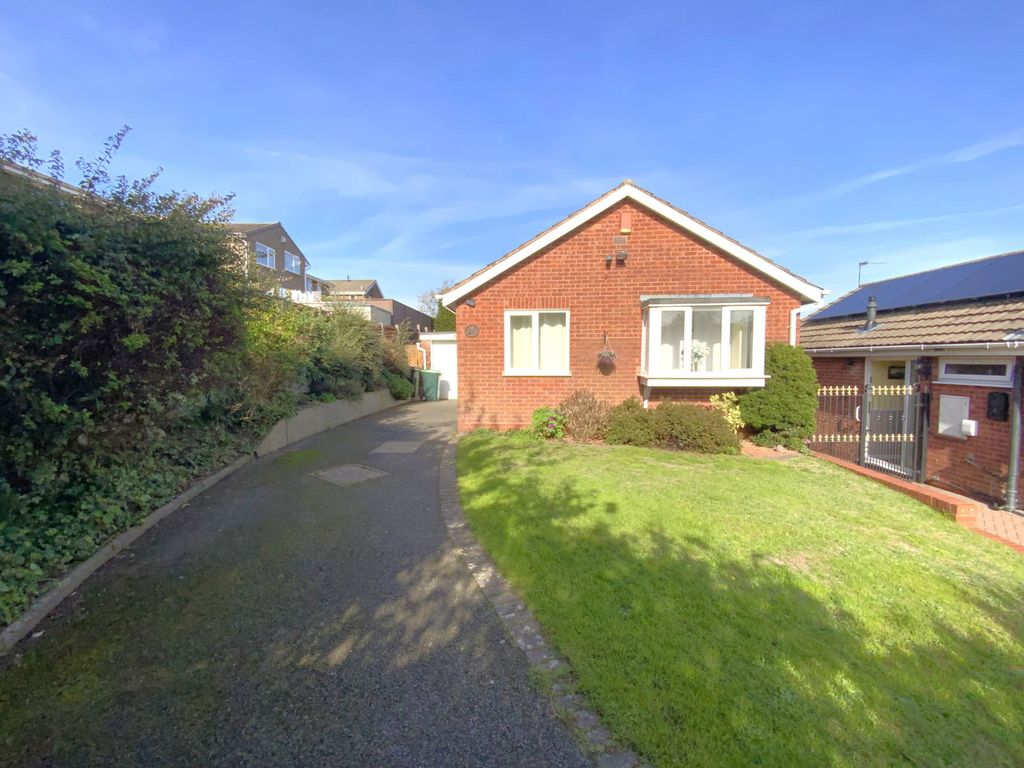 Property photo 1 of 9