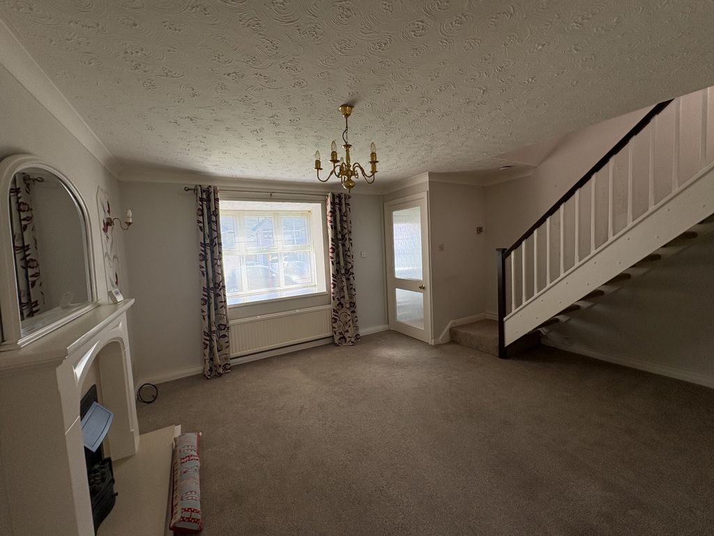 Property photo 3 of 15 Img_5584