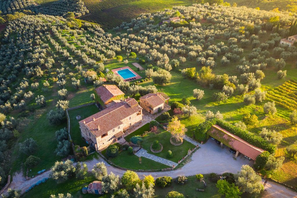 Property photo 1 of 25