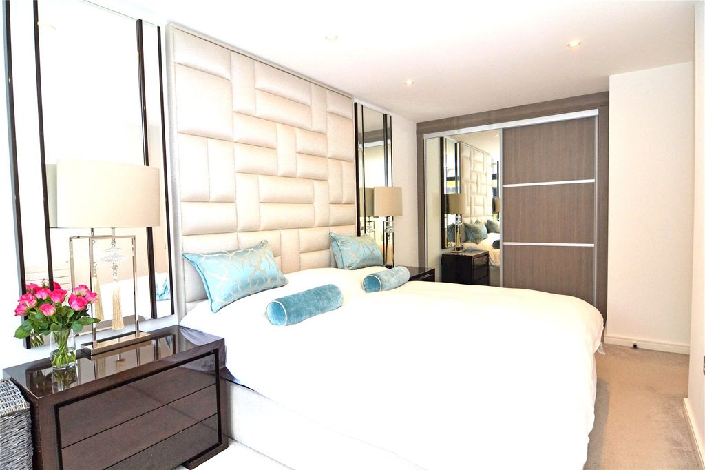 Property photo 3 of 7 Picture No. 13