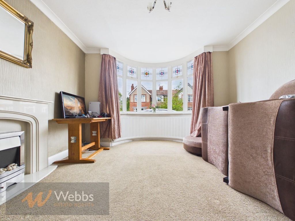 Property photo 3 of 37 Cam05244G0-Pr0289-Still007.Jpg