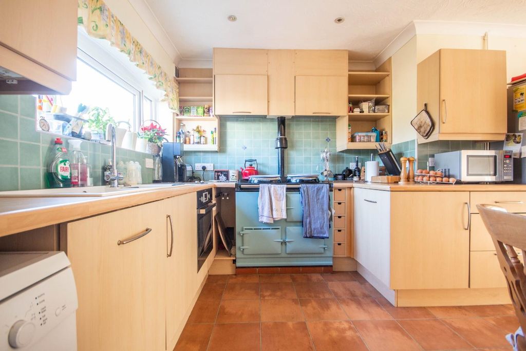 Property photo 2 of 15 Img_8675.Jpg