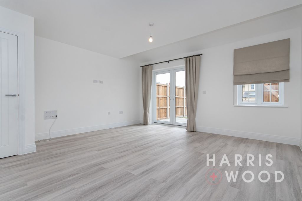 Property photo 3 of 30 4519513
