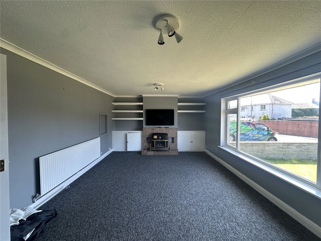 Property photo 2 of 18 Picture No. 04