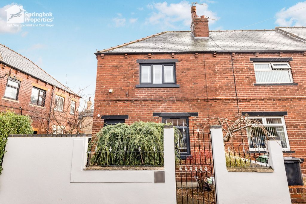 Property photo 1 of 14 Front View