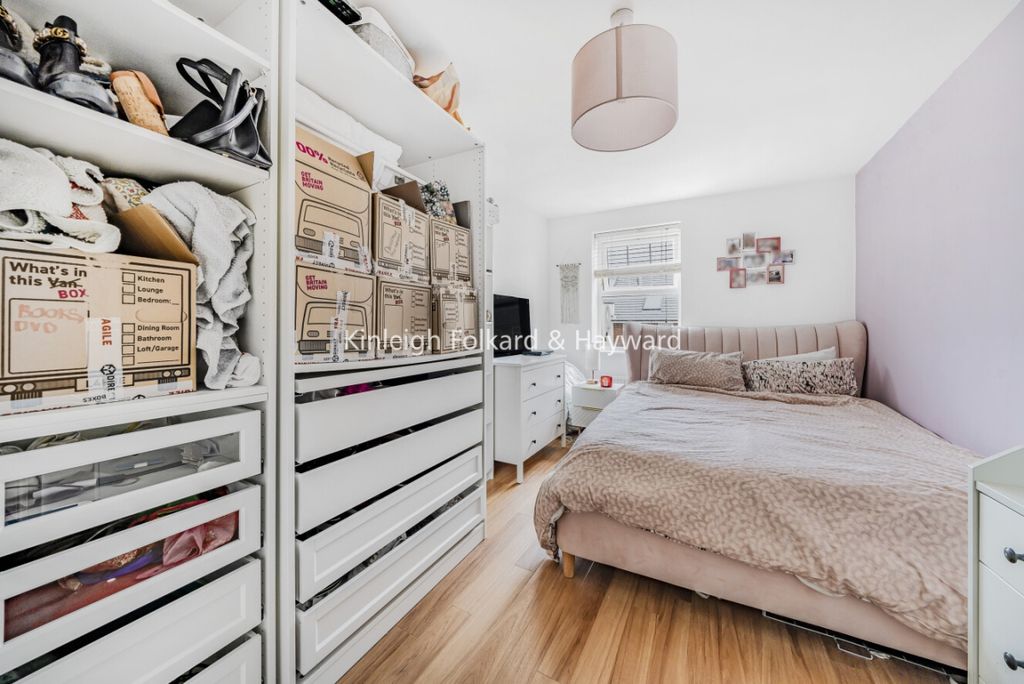 Property photo 3 of 6 01Bc76Fd-d7Ab-4B8A-9