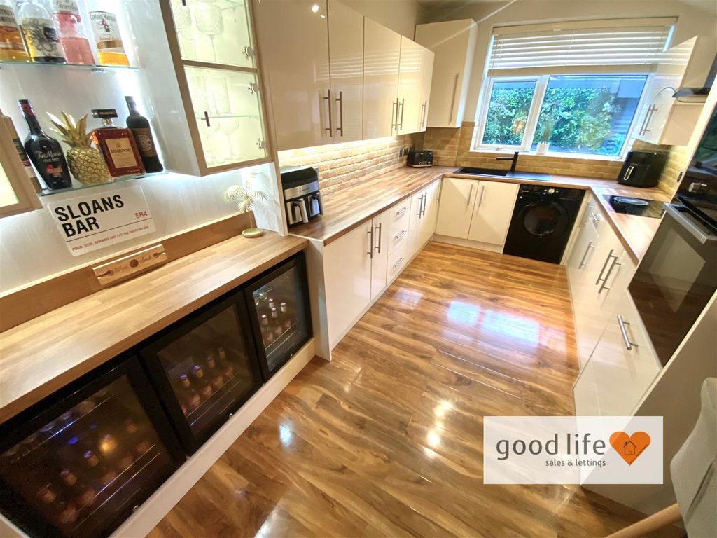 Property photo 3 of 23 20260124_111236562_Ios251Clevelandroad.Jpg