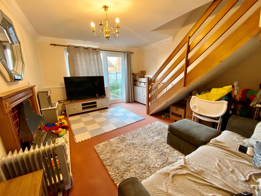 Property photo 2 of 7