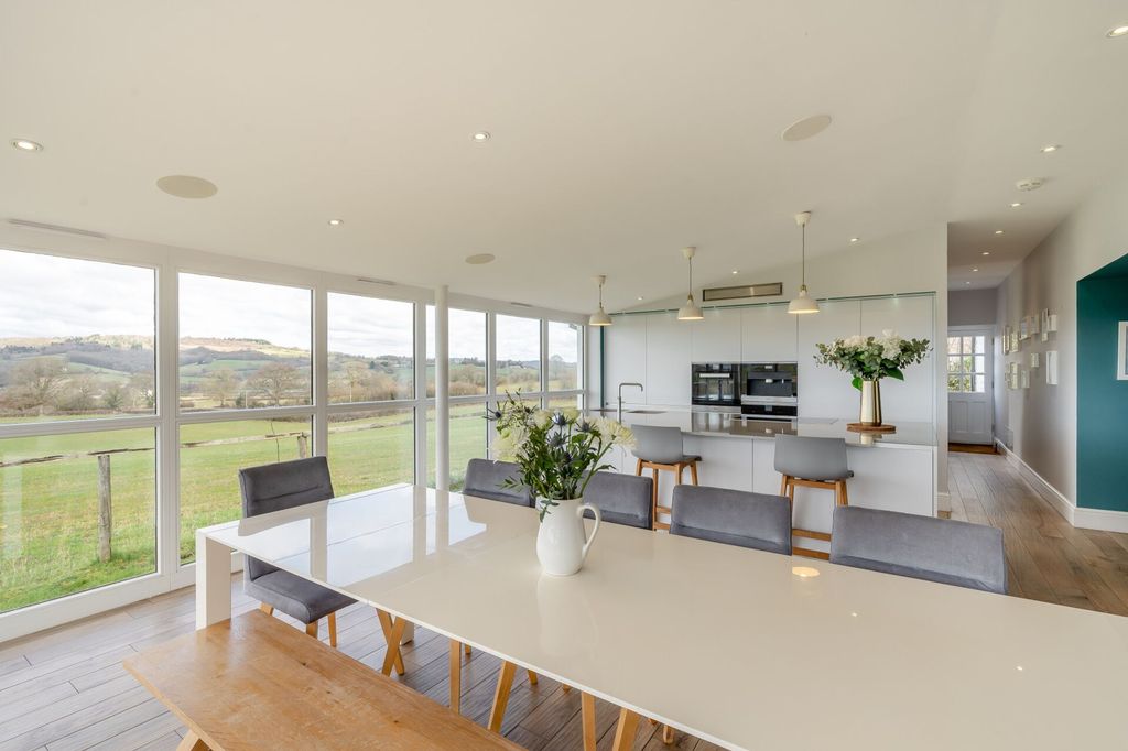 Additional image 6 of 5 bed property for saleMitchel Troy, Monmouth NP25