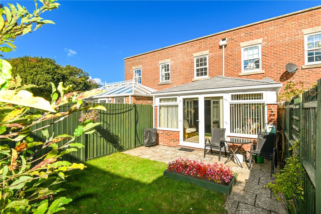 Property photo 1 of 15 Picture No. 17