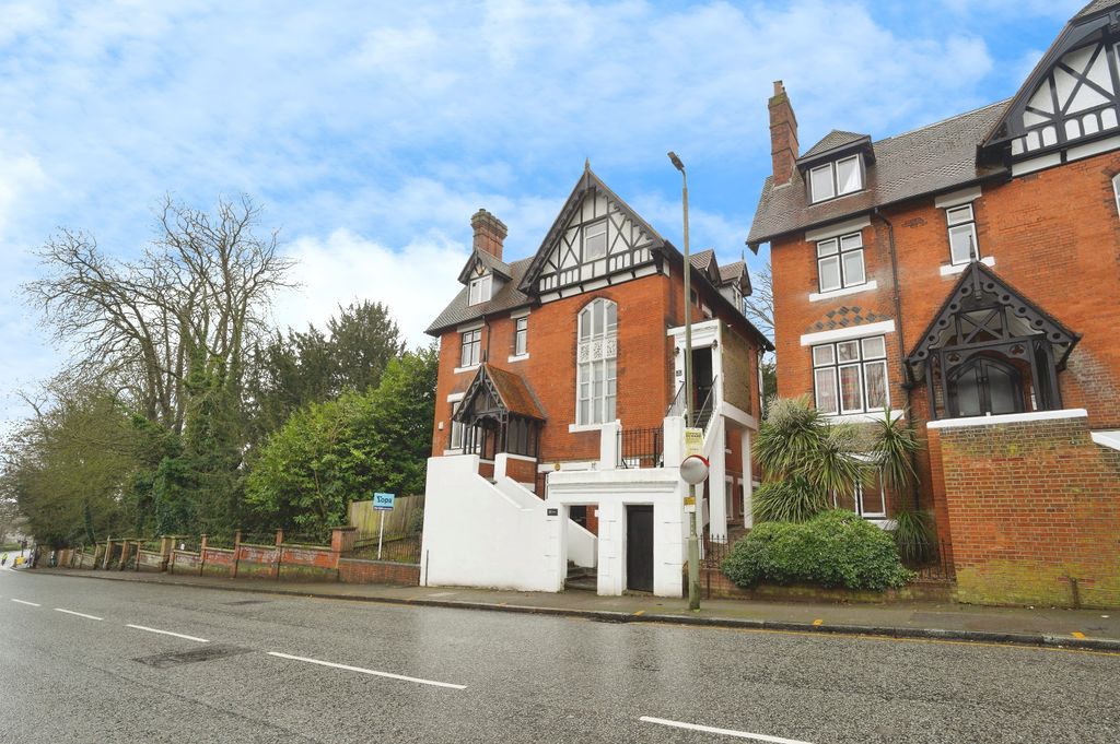 Property photo 2 of 20 Front View