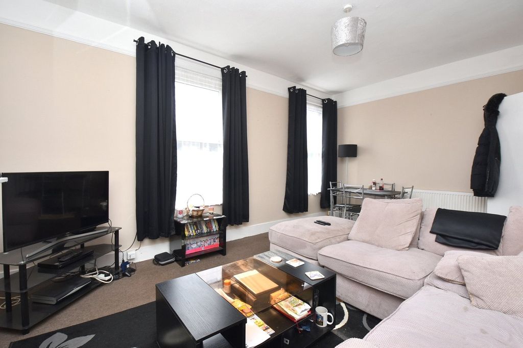 Property photo 2 of 7 Picture No. 02