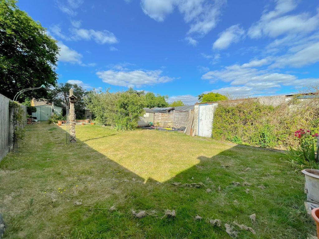 Property photo 1 of 17 Garden