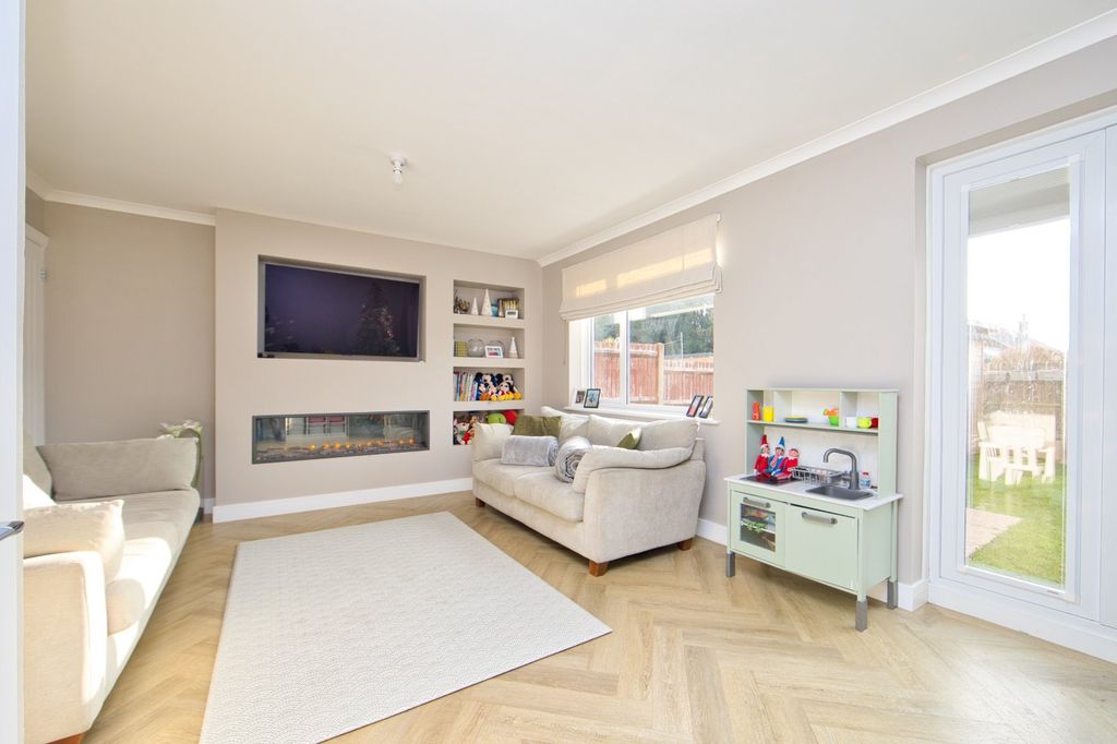 Property photo 1 of 11 Picture 1