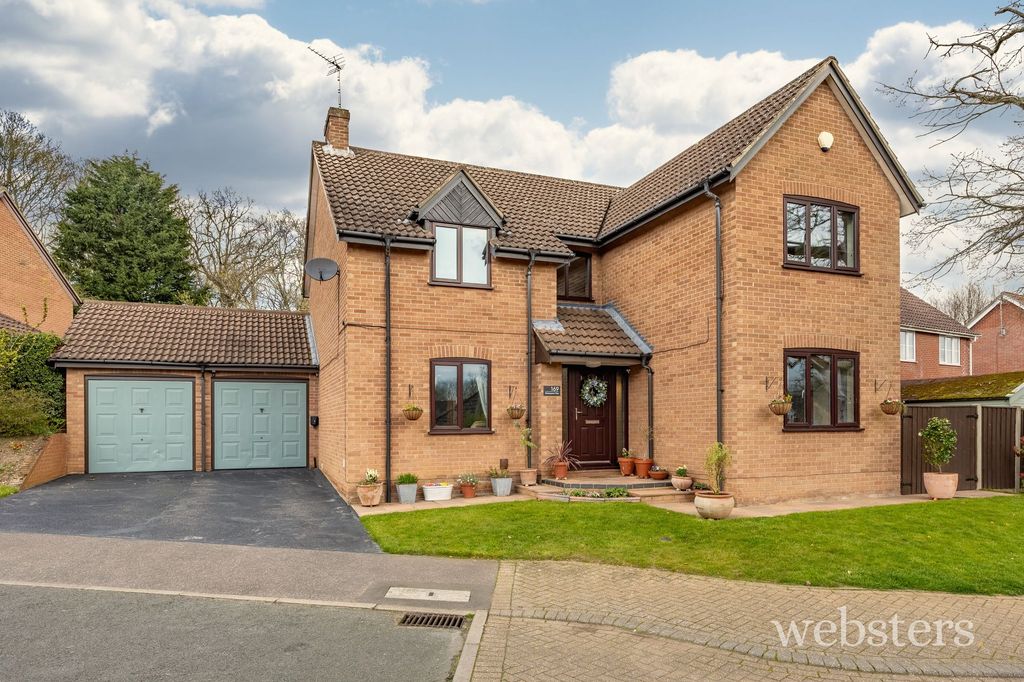 Property photo 1 of 33