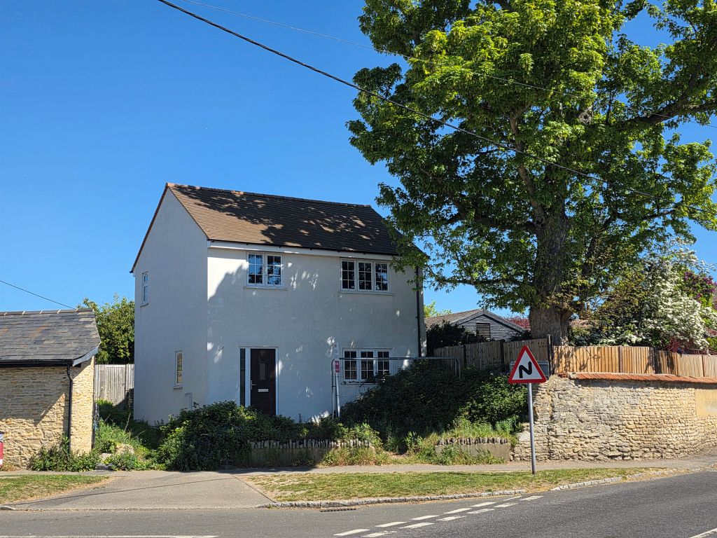 Property photo 1 of 13