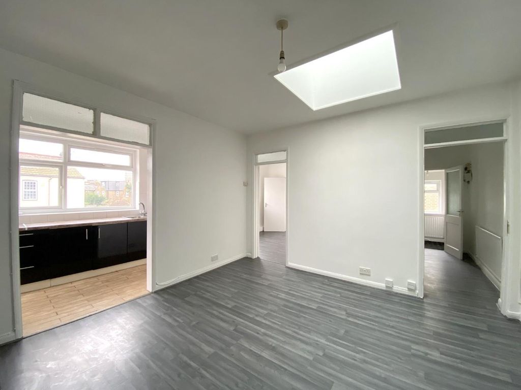 Property photo 2 of 7 Img_8867.Jpg