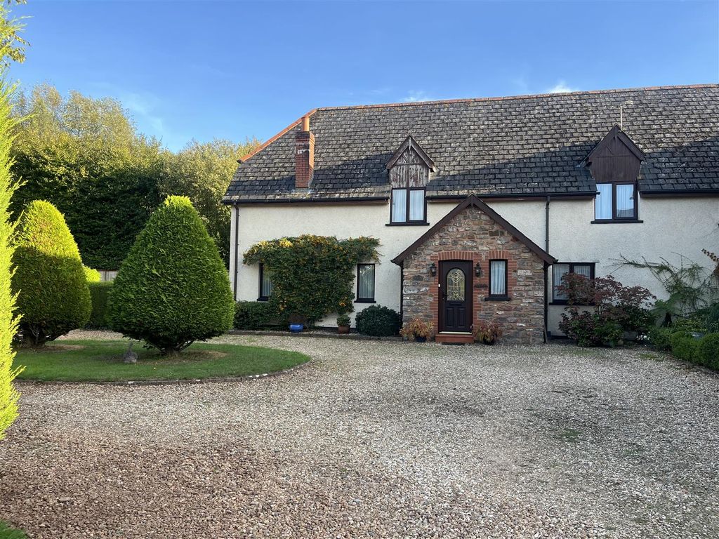 Property photo 1 of 36