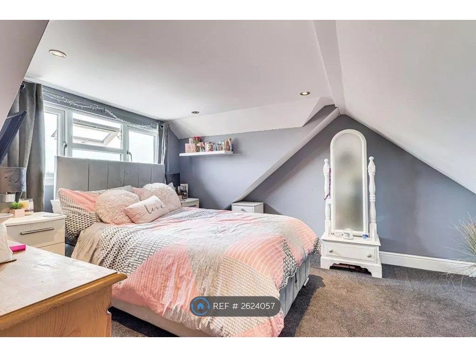 Property photo 3 of 10 Double Private Room