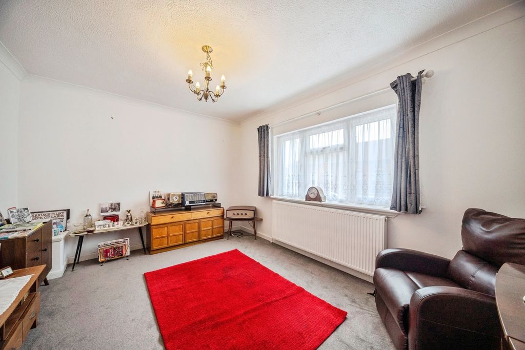 Property photo 2 of 29 Pbox-Img.Jpg