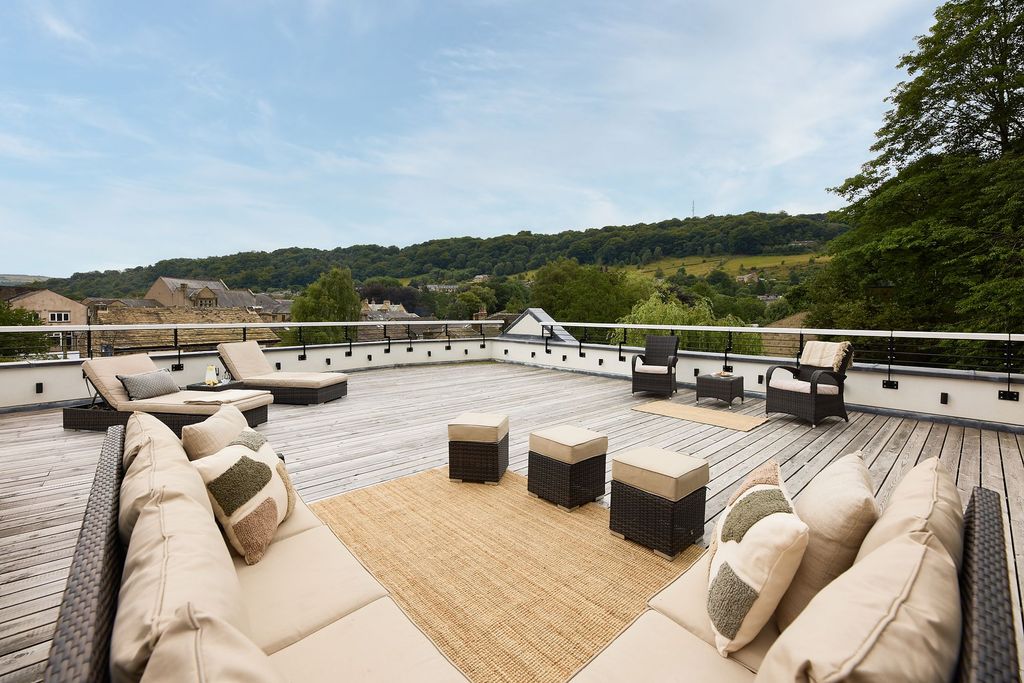 Additional image 4 of 6 bed semi-detached house for saleOldgate, Hebden Bridge HX7