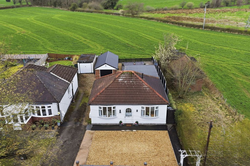 Property photo 1 of 31