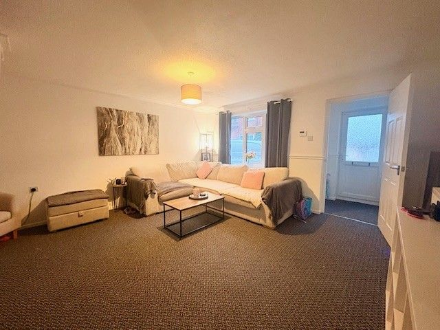 Property photo 3 of 17 Image