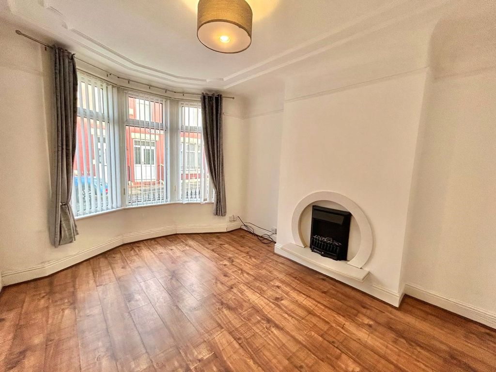 Property photo 2 of 10 Picture No. 07