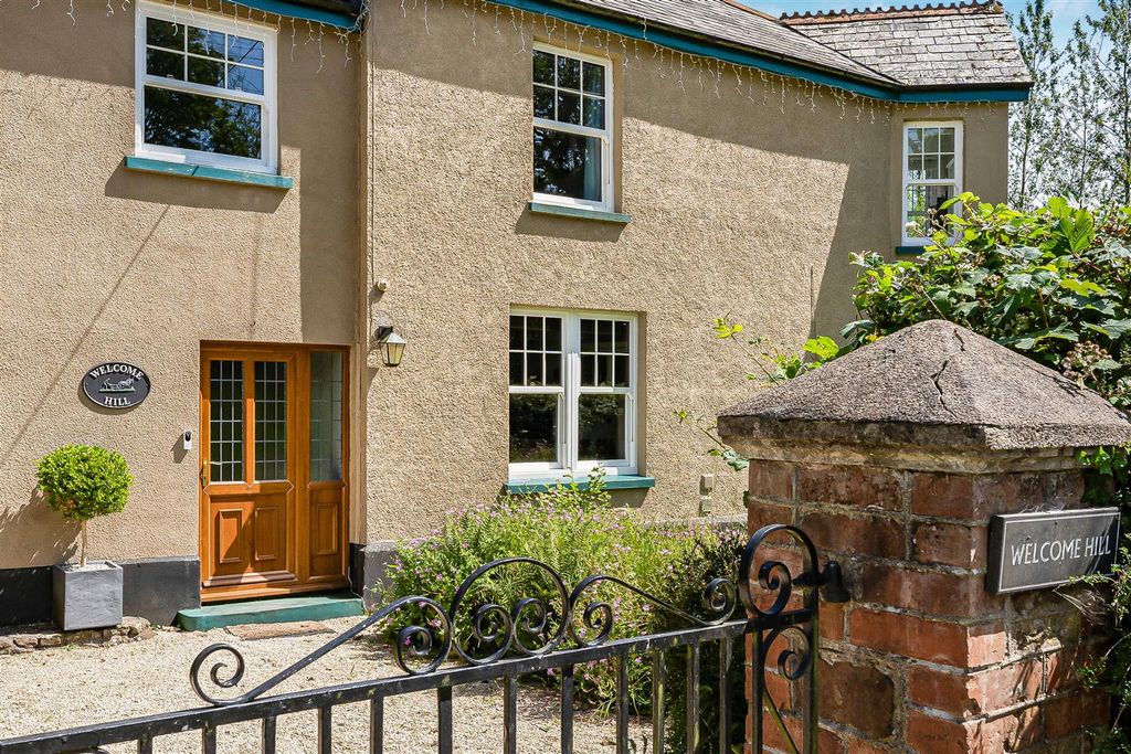 Property photo 2 of 36 60_84711.Jpg