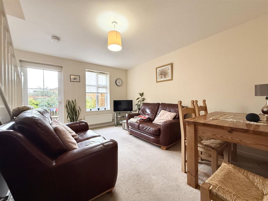 Property photo 2 of 16 2