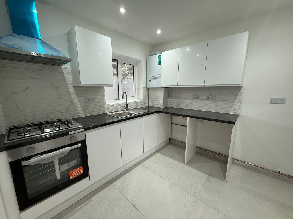 Property photo 2 of 8 2
