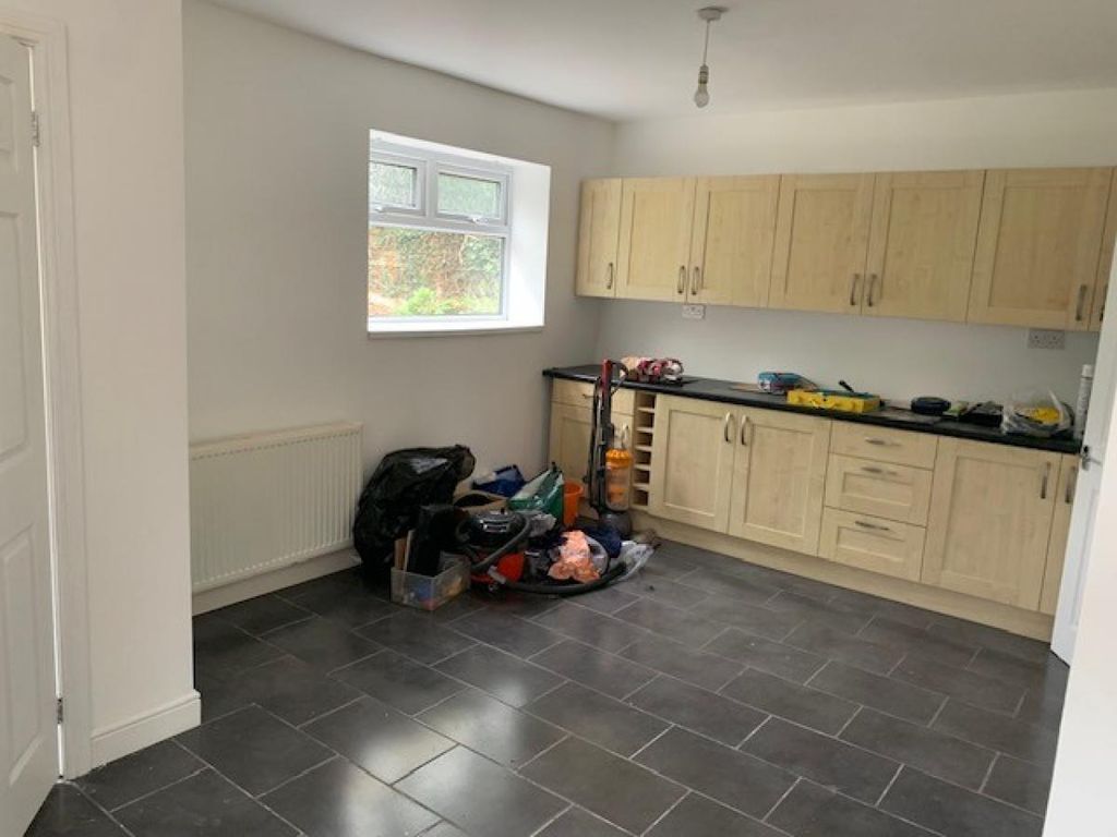 Property photo 3 of 25