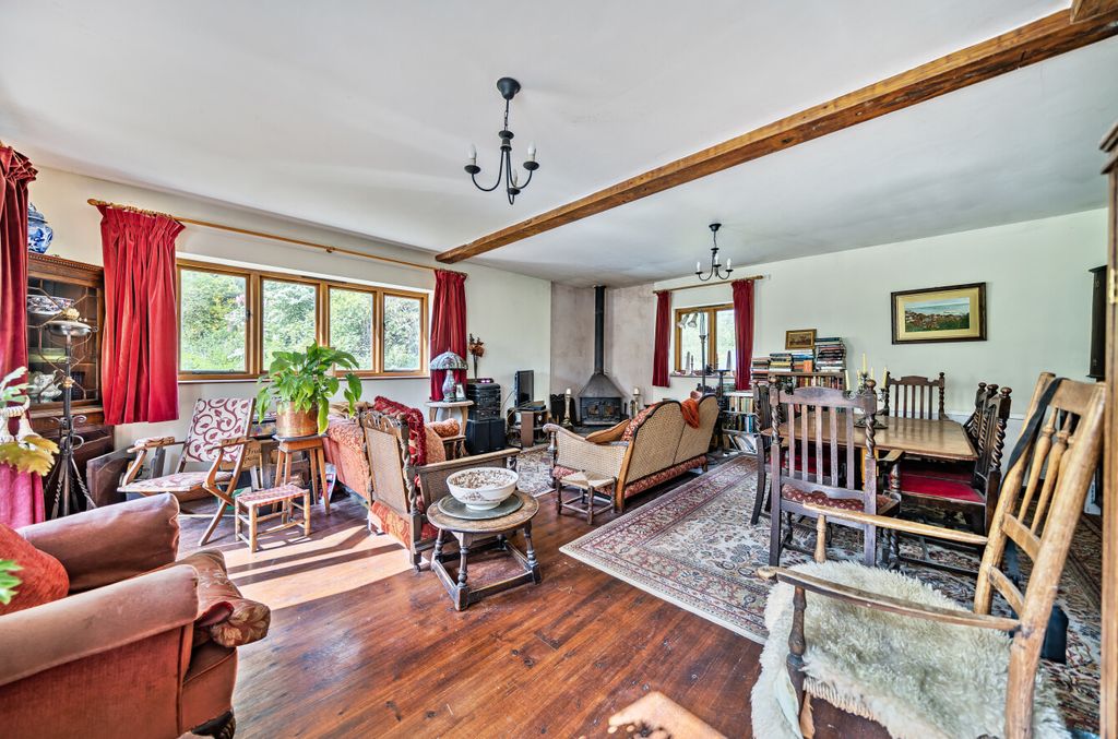 Property photo 2 of 16 29-681cd922d1E2d-...