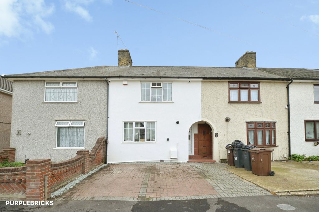 Property photo 1 of 36