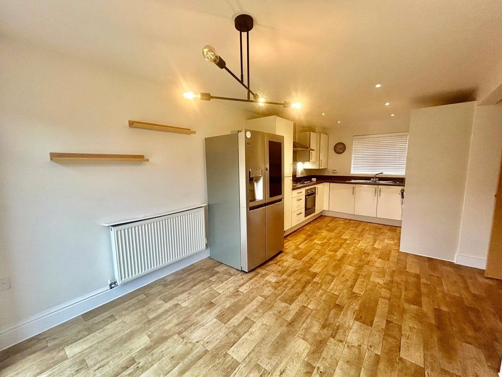 Property photo 3 of 13 Picture No. 21