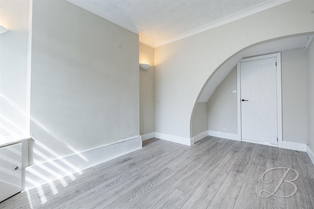 Property photo 3 of 18 Ccltd22.Jpg