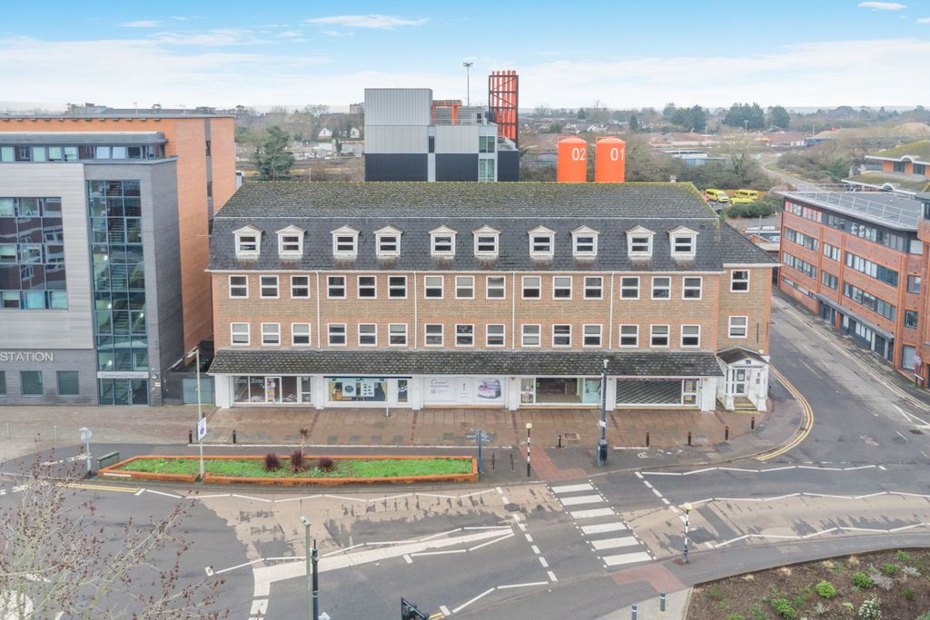 Property photo 3 of 8 Technology House, Goldsworth Road, Woking, Gu21 6Le