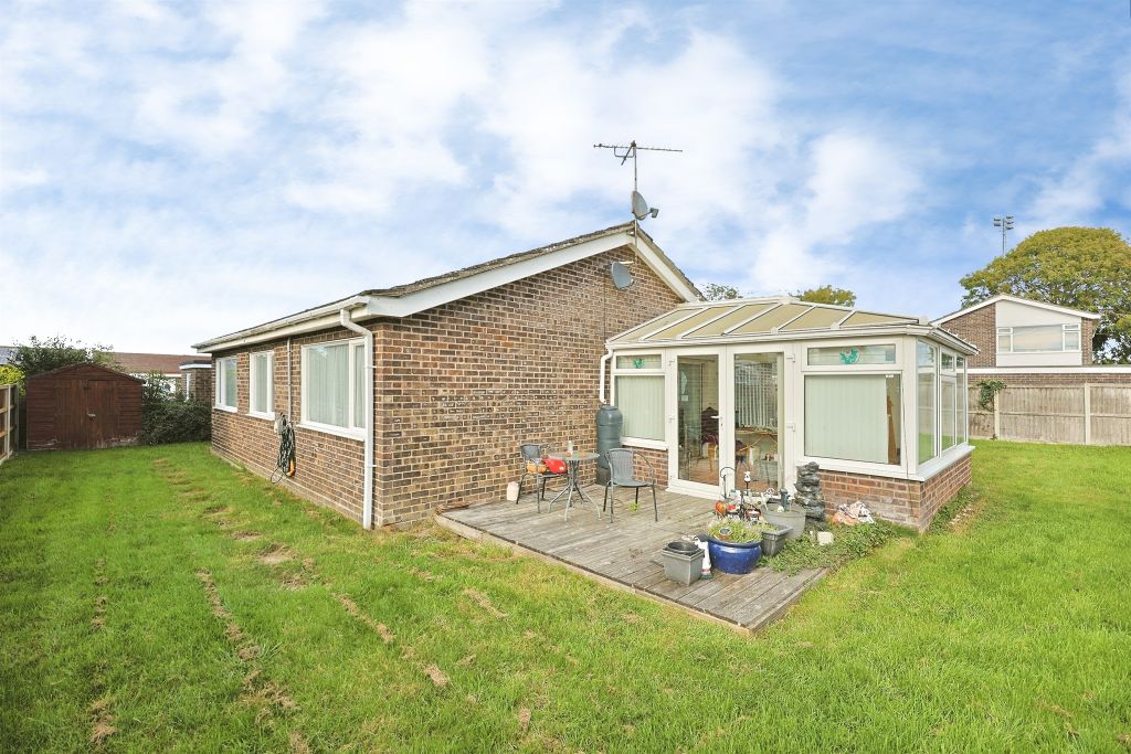 Property photo 2 of 23