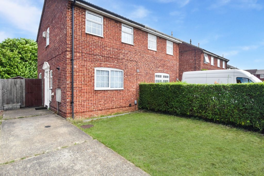 Property photo 1 of 9 4382021