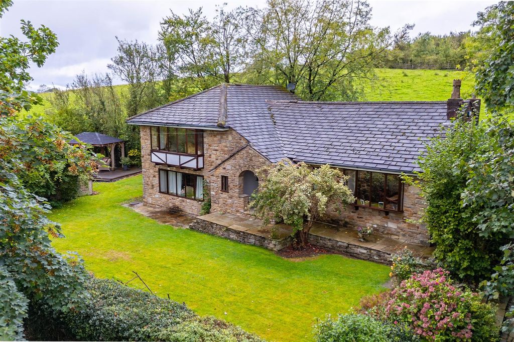 Property photo 1 of 41 Aerial View - Front