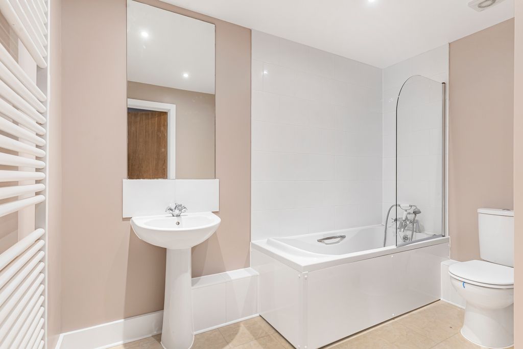 Property photo 2 of 12 10_50394