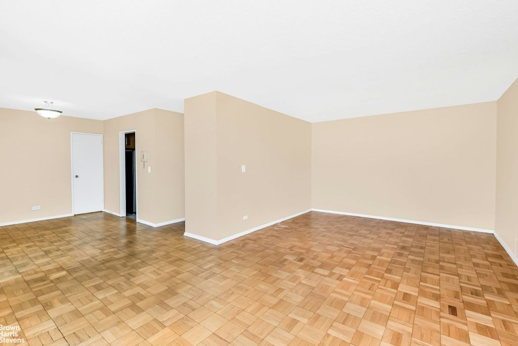 Property photo 2 of 13 <Alttext/>