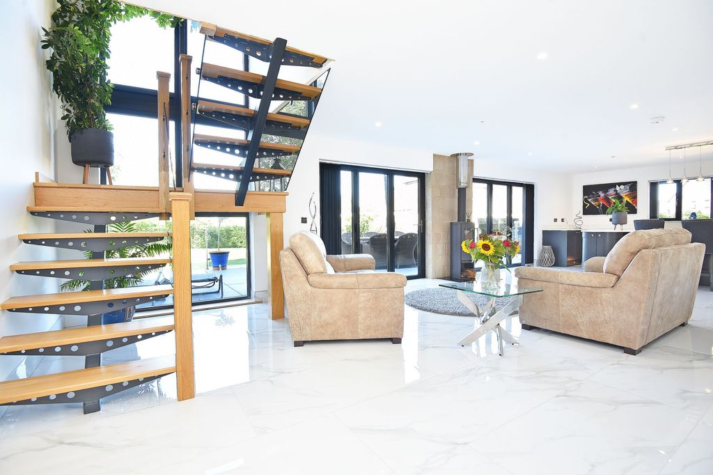 Additional image 14 of 6 bed detached house for saleAsh View Farm, 5 Ash View, Harrogate HG2
